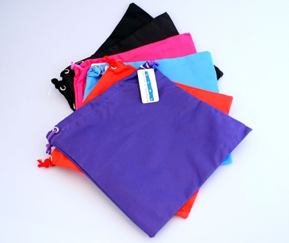 Picture of £1.49 PLAIN DARK DRAW STRING BAGS