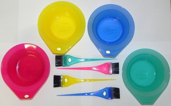 Picture of £2.49 TINTING BOWL + BRUSH