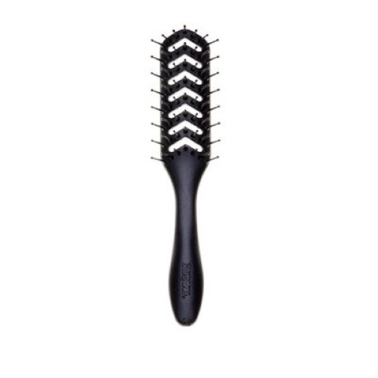 Picture of £7.49 D200 DENMAN HAIR BRUSH (6)