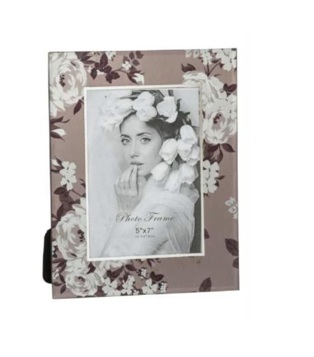 £3.99 FLORAL FRAMES 4x6 (24) Greenheys Sundries