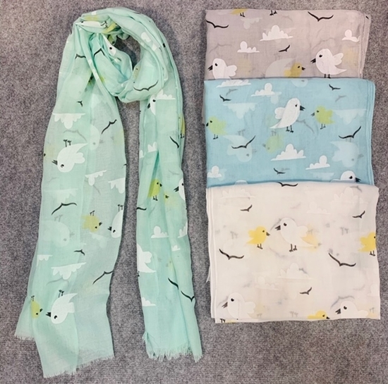Picture of £5.99 BIRD PRINT SCARVES 4 ASST (12)