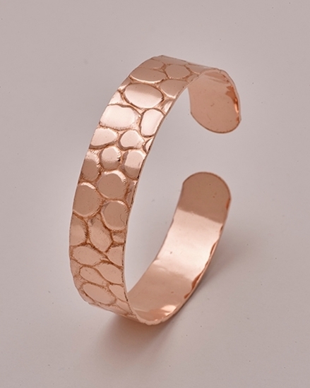 Picture of £4.99 COPPER BANGLE 1/2 PEWTER PATTERN